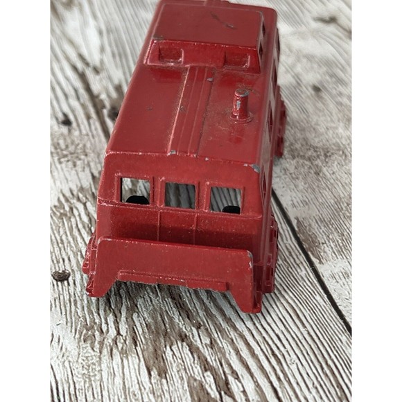 Vintage Midgetoy Rockford Ill Metal Red Caboose Train Car 3" Made in USA - Picture 10 of 16